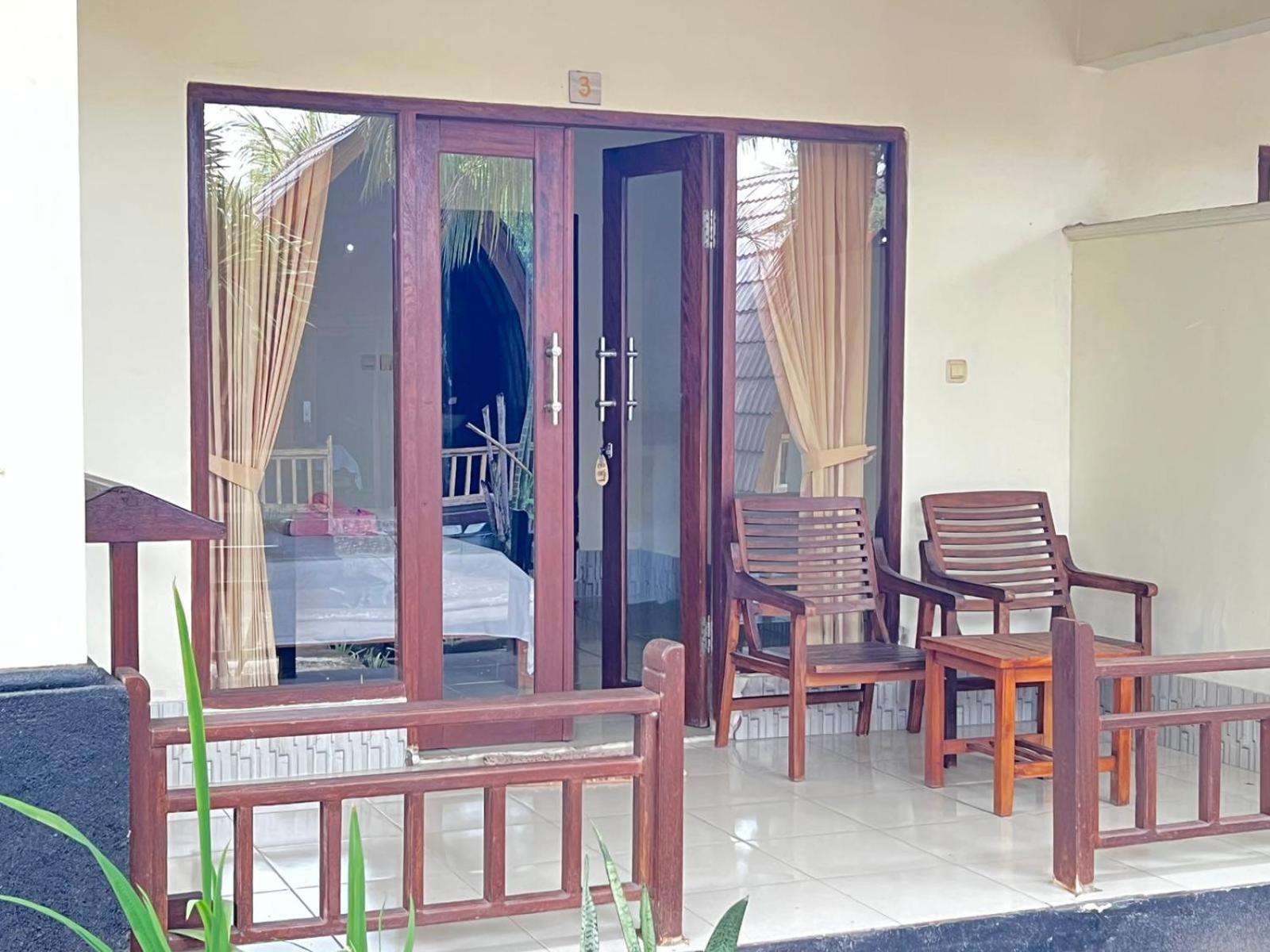 Bias Bungalows Gili Air Esterno foto